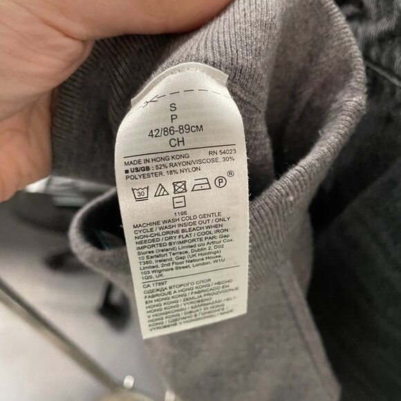 Banana Republic Sweater Pants Size Small - Picture 5 of 5